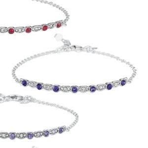 AVON Elegant Rhinestone Blue Bracelet